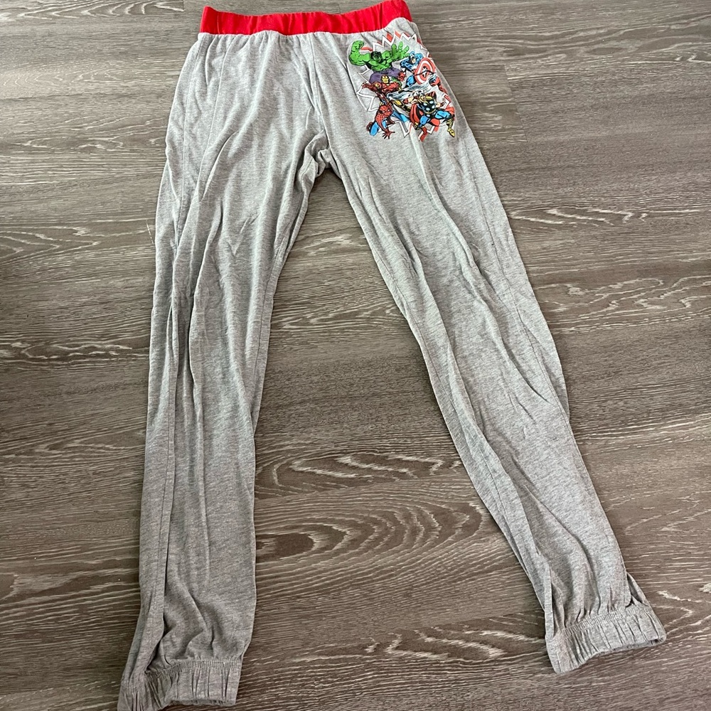 MARVEL Avengers Graphic Grey Sweatpants